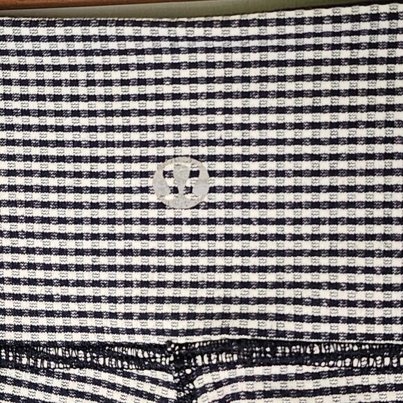Lululemon Gingham Plaid Wunder Under Crop Navy Blue 4 - Picture 7 of 10